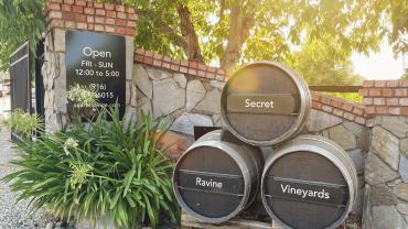 Entrance to Secret Ravine Winery